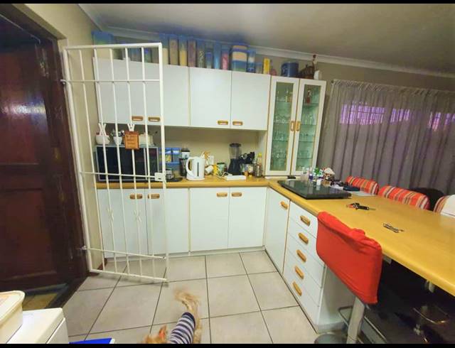2 BEDROOM HOUSE FOR SALE IN BELLVILLE CENTRAL